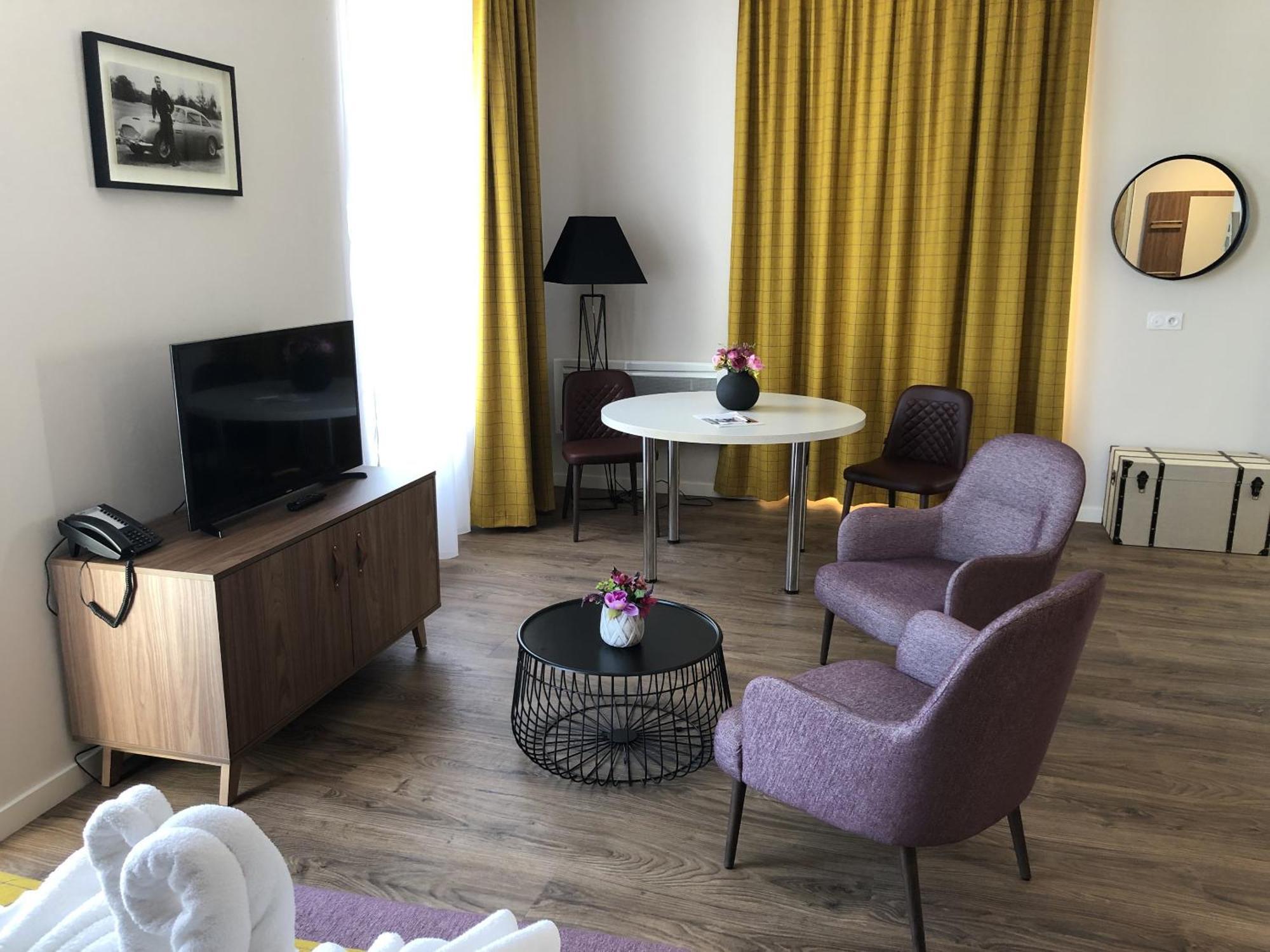 Domitys - Le Manoir Apartment Perignat-les-Sarlieve Ngoại thất bức ảnh